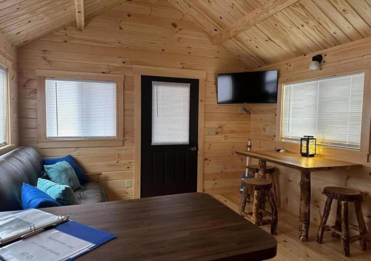 Get-Away Cabin In Surf City W Loft And Parking المظهر الخارجي الصورة